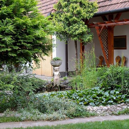 Violetta Vendégház Eger Esterno foto